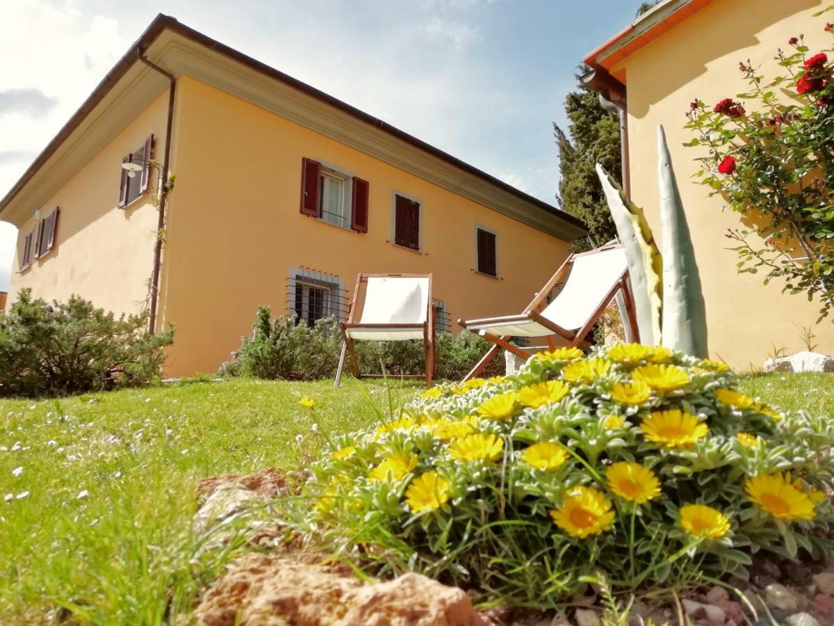 Bed and Breakfast Il Montelletto Santa Luce Exterior foto